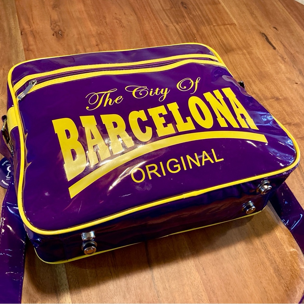 Robin Ruth Barcelona Vinyl Messenger Shoulder Bag